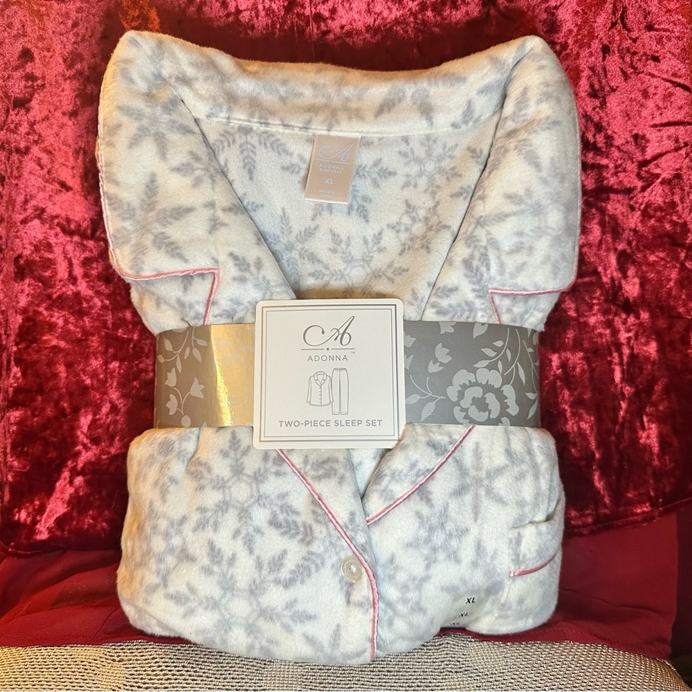 XL Adonna Two-Piece Sleep Set $44 NWT Gray/White w/ Pink Piping JC PENNEY J.C